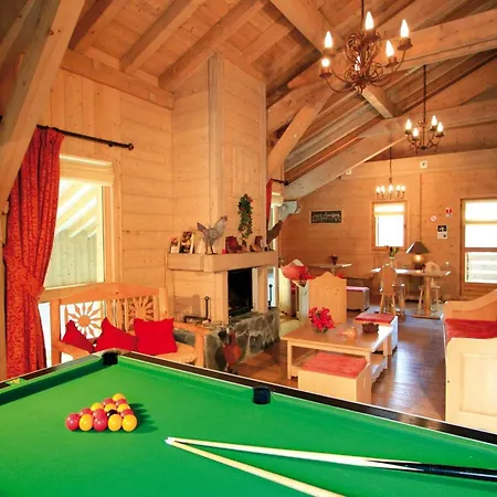 Apartment Village For 4 *